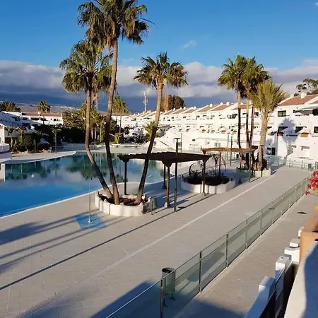One Bedroom With Shared Pool Garden And Wifi At 1 Km Away From The Apartment