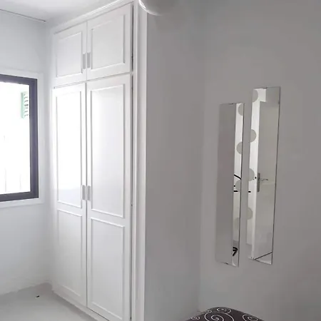 One Bedroom With Shared Pool Garden And Wifi At 1 Km Away From The Apartment