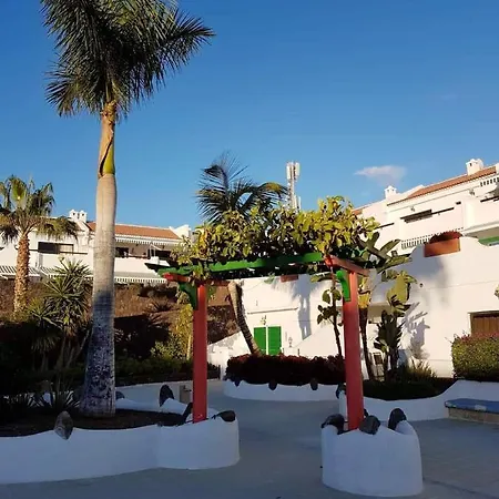 Apartment One Bedroom With Shared Pool Garden And Wifi At 1 Km Away From The Costa Del Silencio