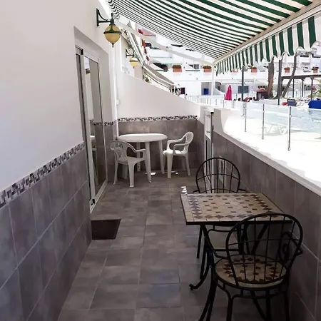 One Bedroom With Shared Pool Garden And Wifi At 1 Km Away From The Apartment